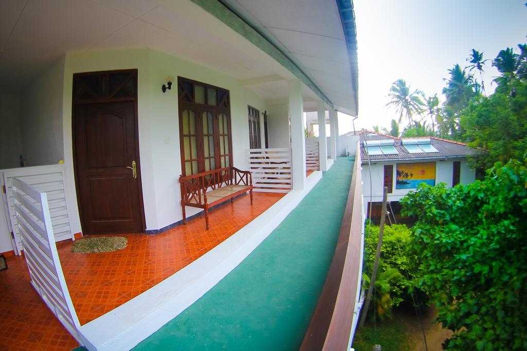 Mother'S Place Nimala Hikkaduwa Extérieur photo