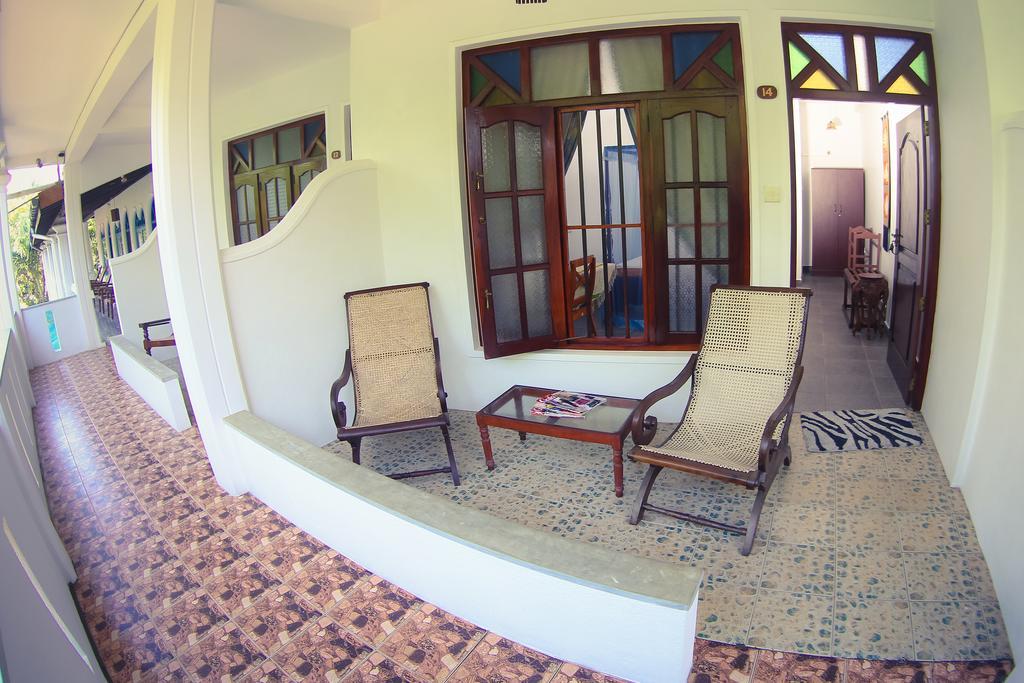 Mother'S Place Nimala Hikkaduwa Extérieur photo